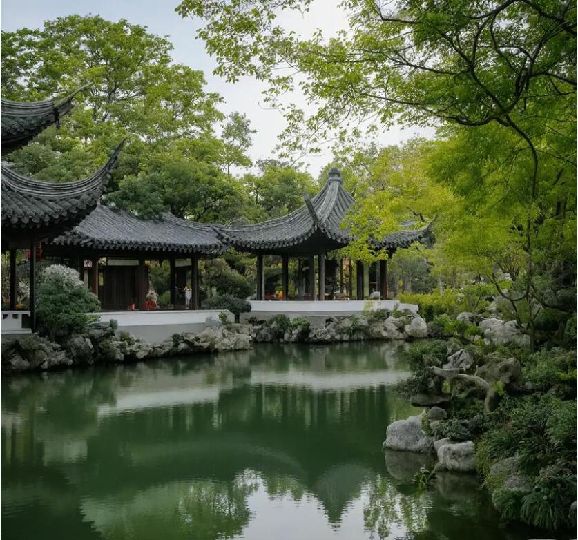 鞍山立山小夏餐饮有限公司